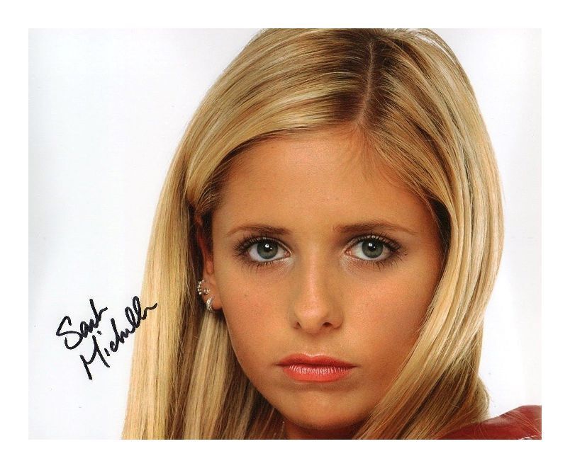 SARAH MICHELLE GELLAR AUTOGRAPHED SIGNED A4 PP POSTER Photo Poster painting PRINT 10