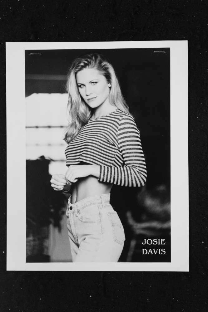 Josie Davis - 8x10 Headshot Photo Poster painting w/ Resume - Beverly Hills 90210