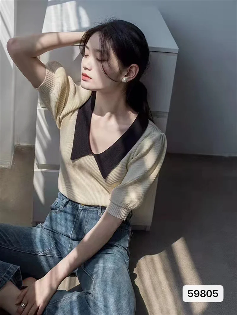 Uveng Uveng Retro Bubble Sleeve Knitted T-Shirt Women Design Small Short Top Summer New Ice T-Shirt Tide