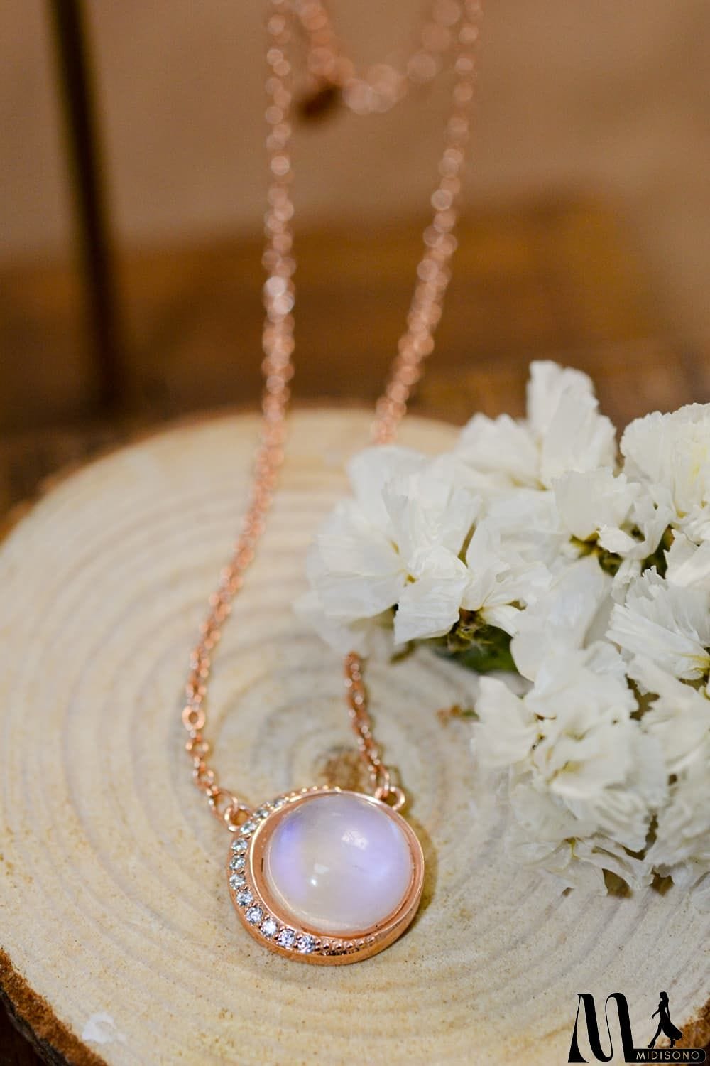 MidiSono - High Quality Natural Moonstone 18K Rose Gold-Plated 925 Sterling Silver Necklace