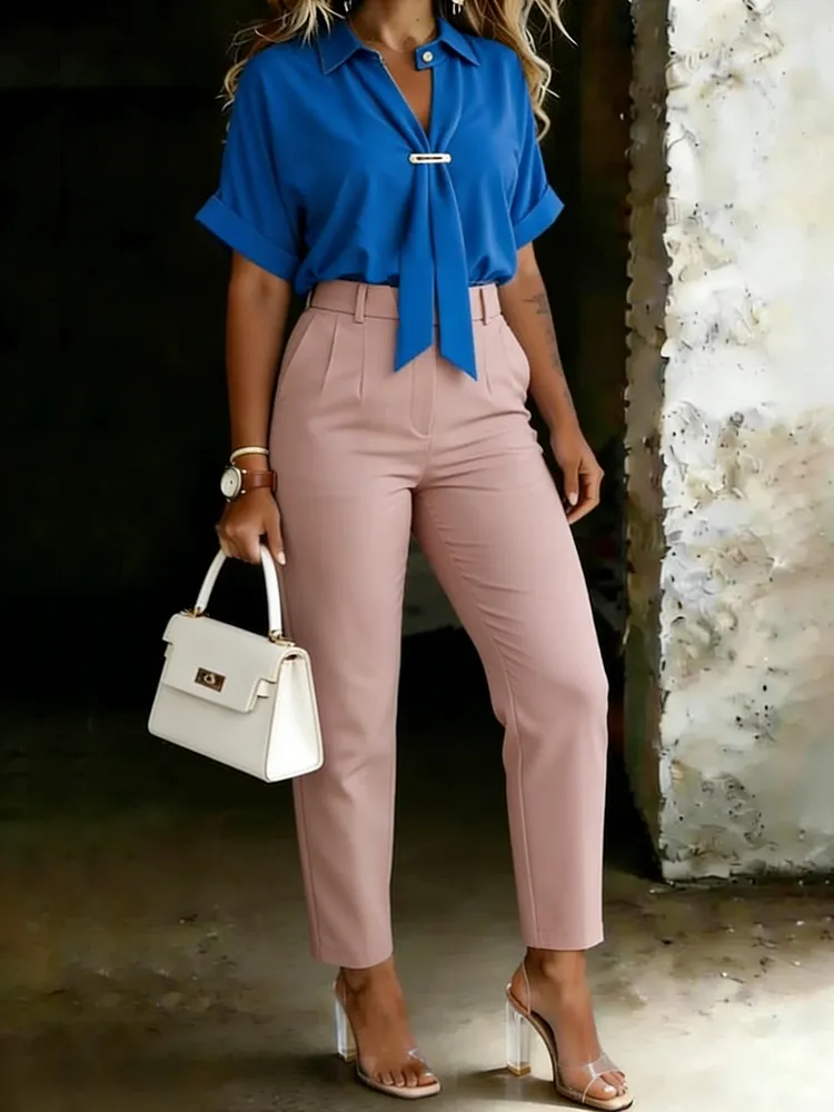 Women's Blue Short-sleeve Collared Shirt With Ties