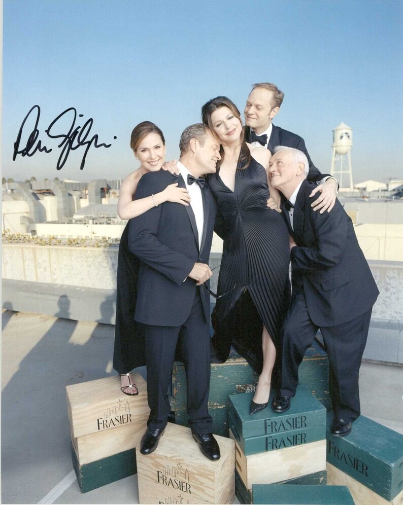 Peri Gilpin Signed Autographed Frasier