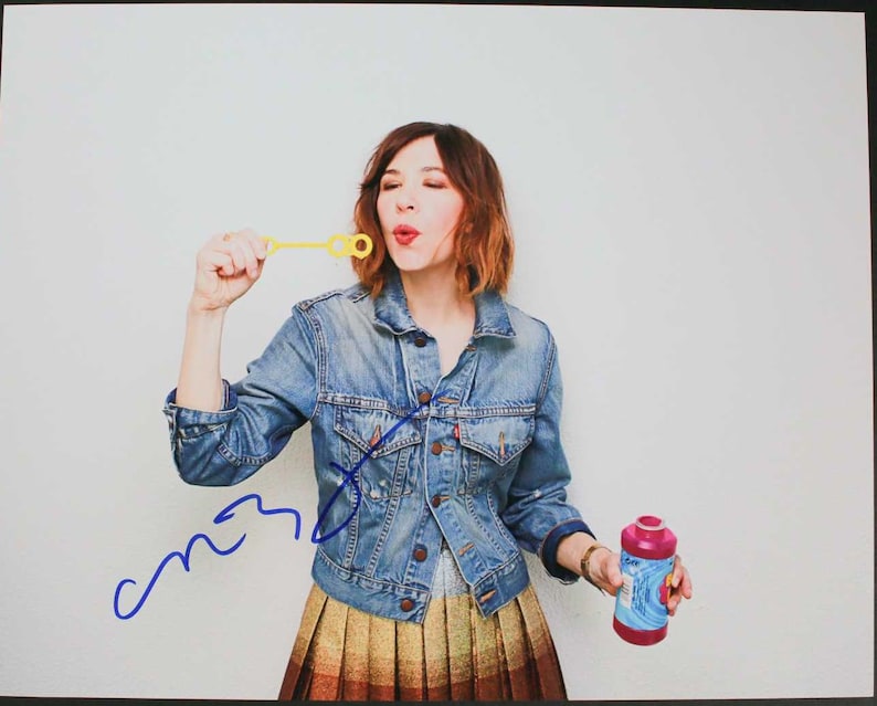 Carrie Brownstein Signed Autographed Portlandia