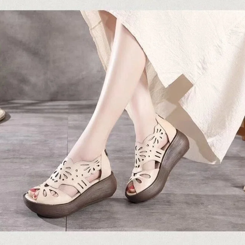 Women's Sandals Genuine PU Leather Handmade Ladies Shoes 2021 Summer Thick Sole Women Retro Sandals Leather Gladiator Sandals