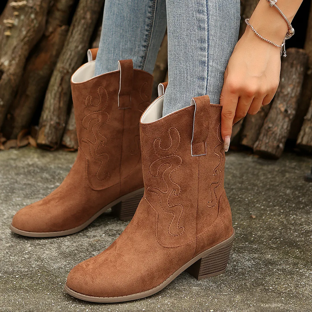 Breakj Breakj New Autumn And Winter Women's Boots Large-Size Pure Color Fashion Coarse And Pointed Martin Boots