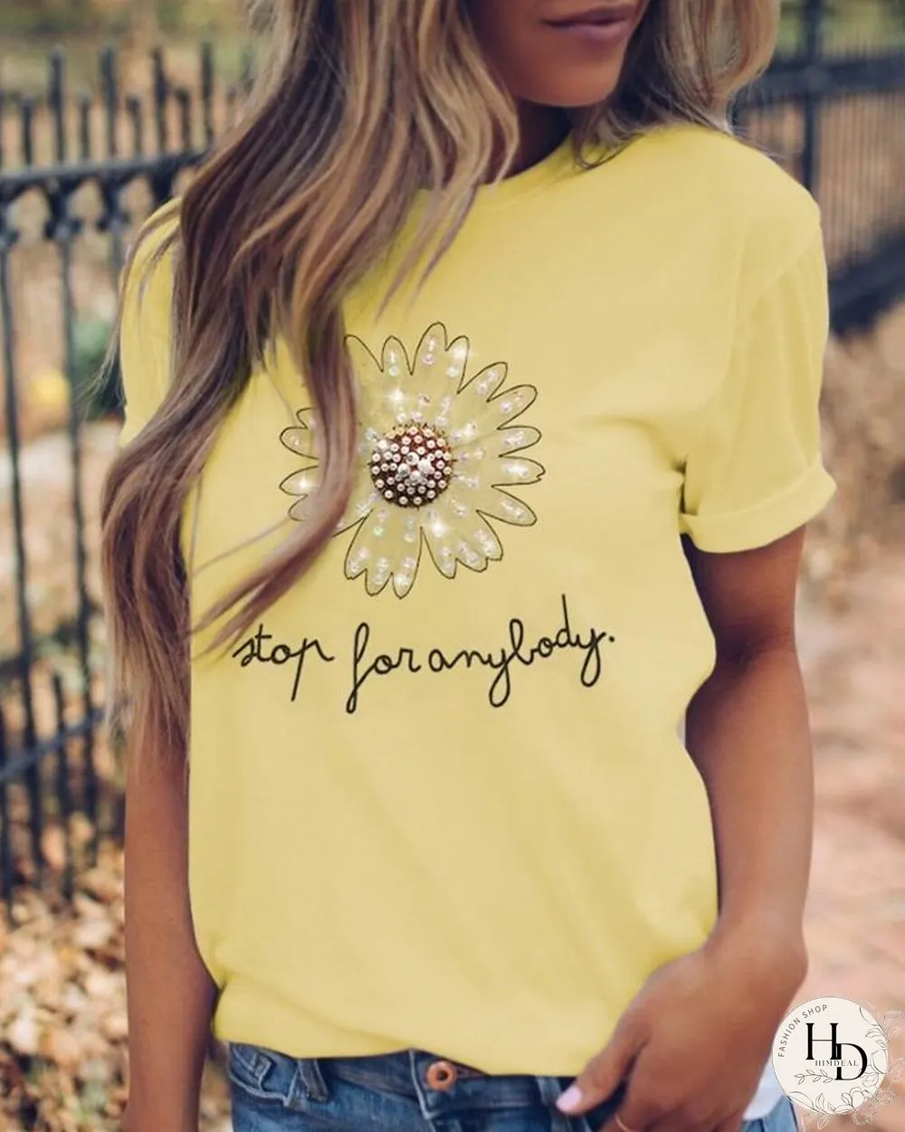 Letter Pattern Studded Beaded Casual T-shirt P13200