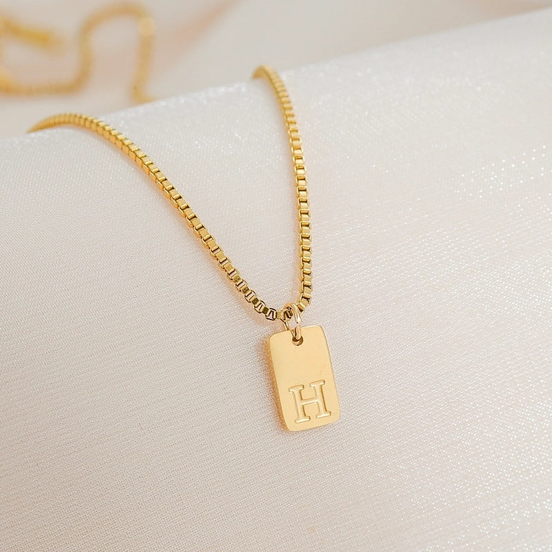 Minimalist Letter 304 Stainless Steel 18K Gold Plated Pendant Necklace