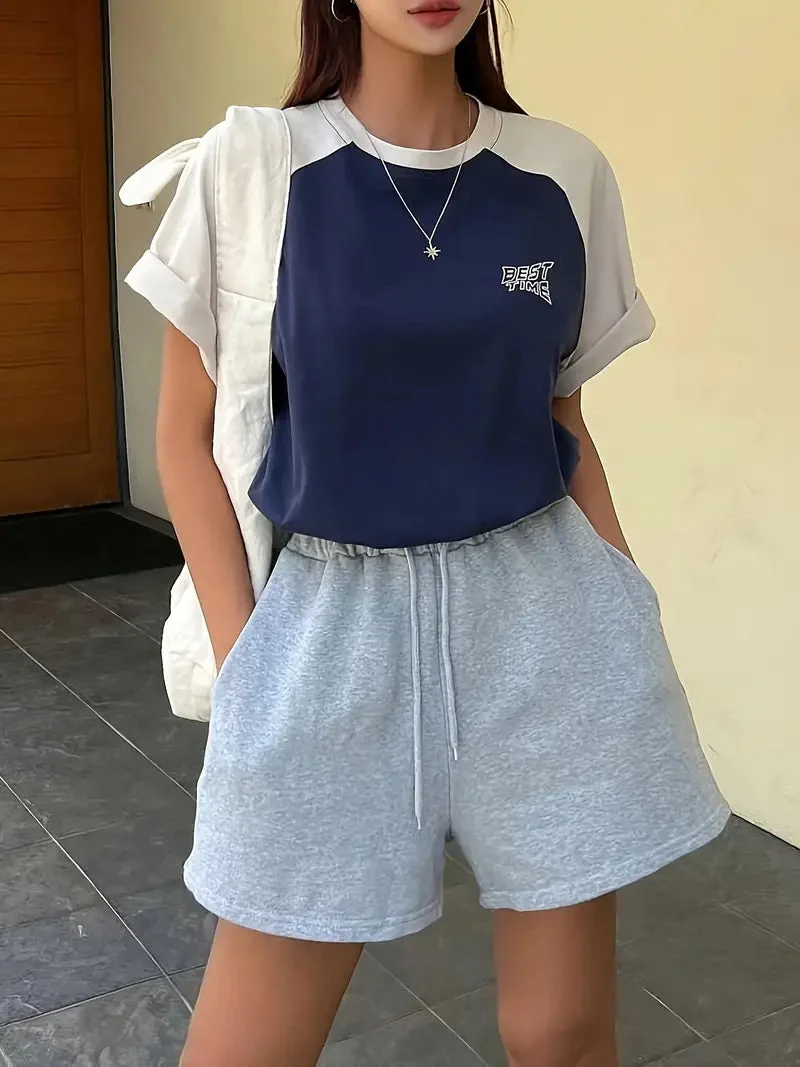 Brownm retro letter print top with raglan sleeves