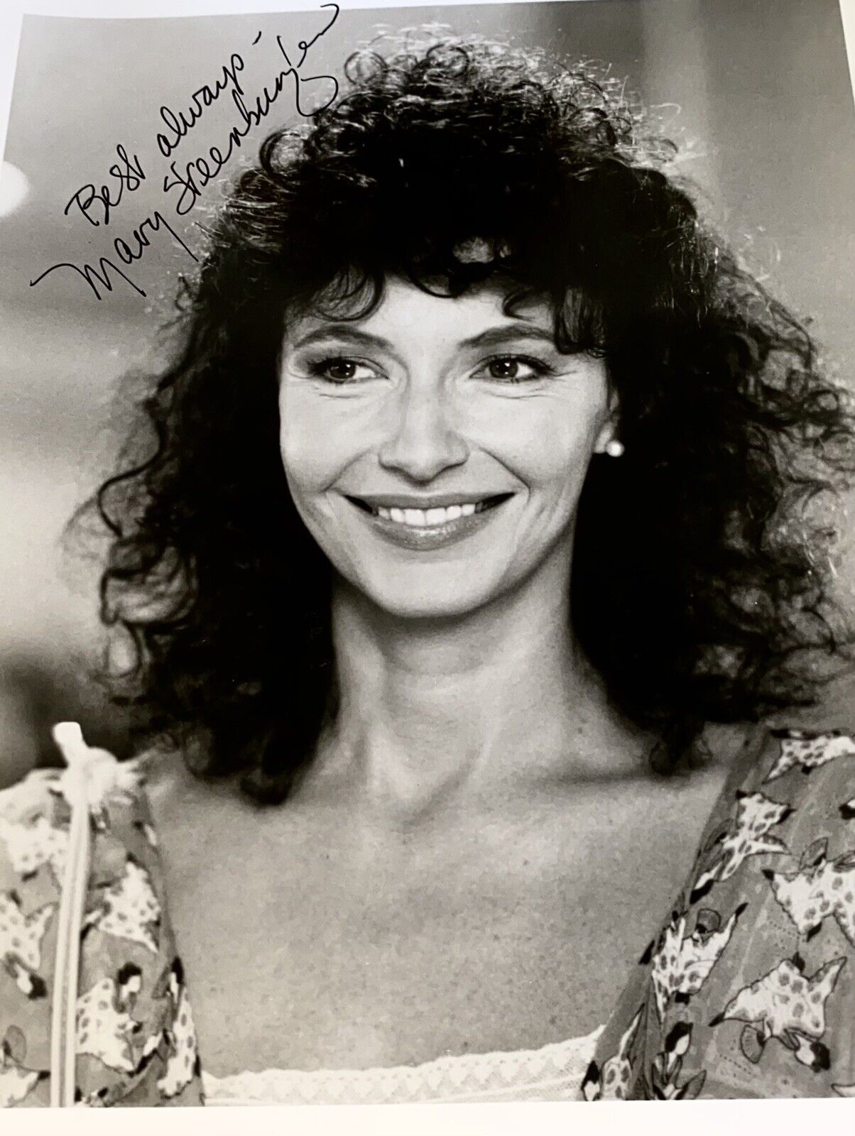 Mary Steenburgen Signed 8x10 B&W Photo Poster paintinggraph The Proposal Back To The Future