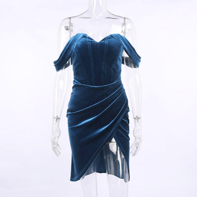 Hugcitar Off Shoulder Velvet Slit Sexy Sleeveless Irregular Party Club Evening Festival Dress 2021 Women Fall Winter