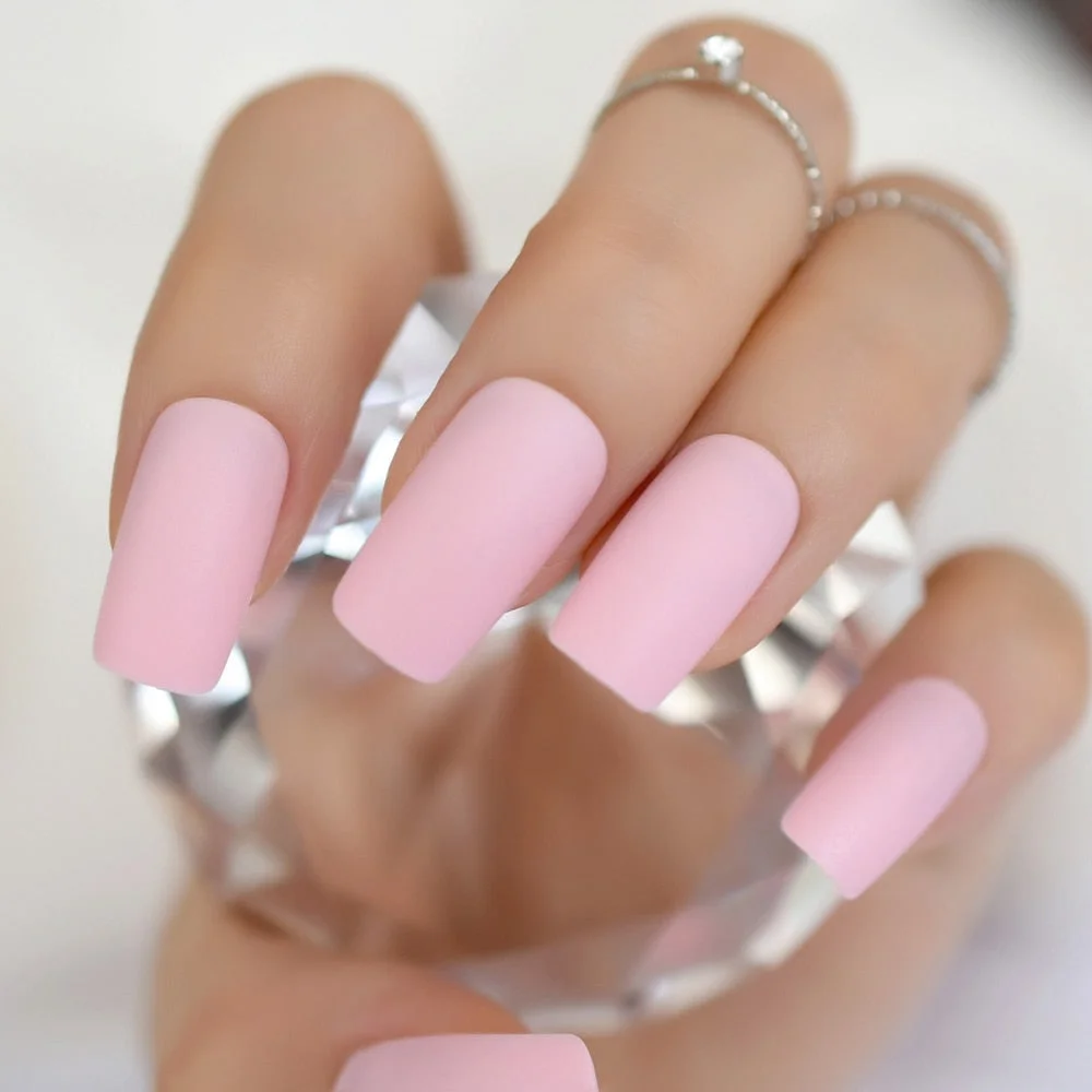 Gorgeous Cream False Nails Long Iridescent Matte Fake Nails Frost Art Design DIY Full Free Artificial False Nails 24-Nail Inspo