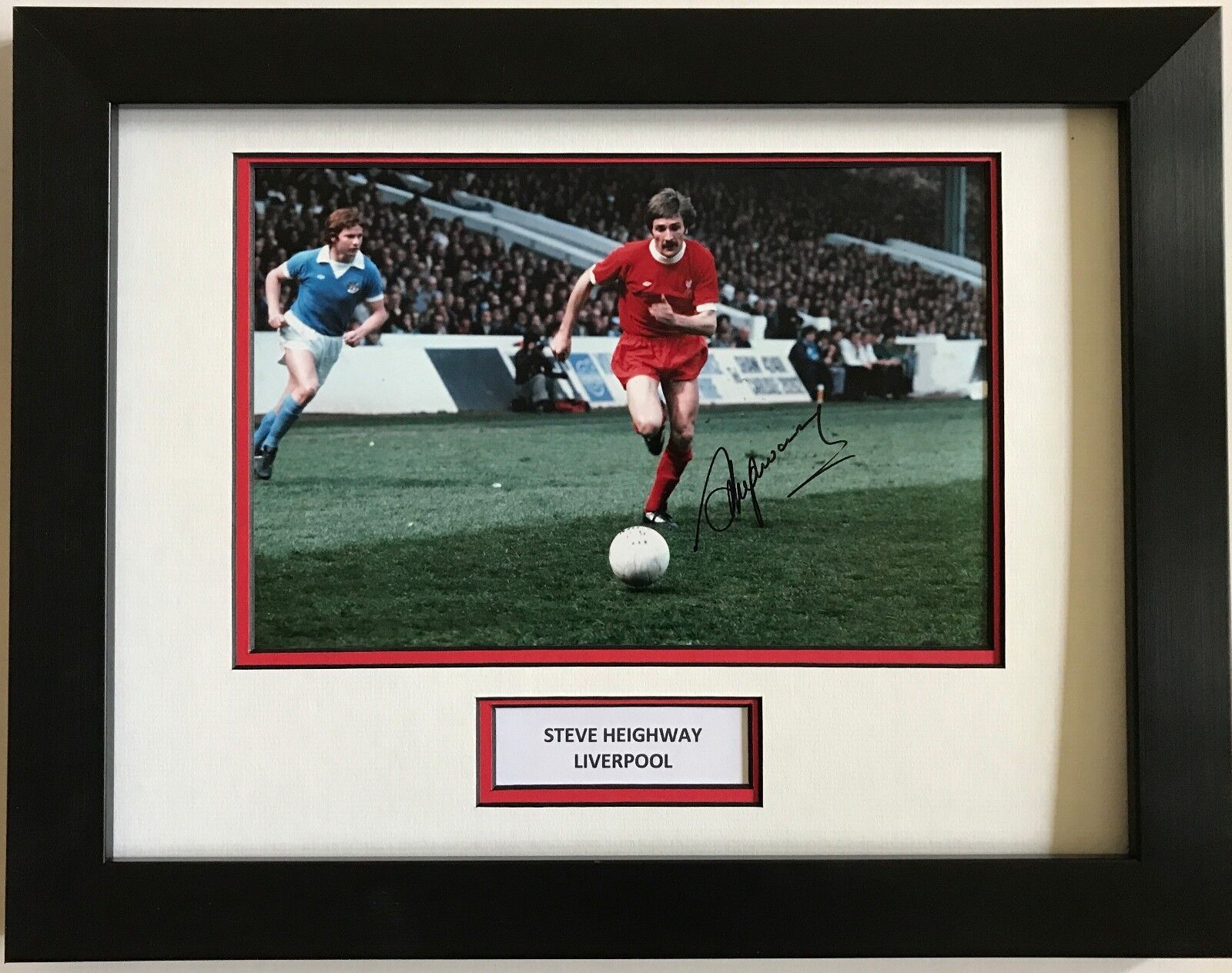 STEVE HEIGHWAY HAND SIGNED LIVERPOOL AUTOGRAPH FRAMED Photo Poster painting DISPLAY.