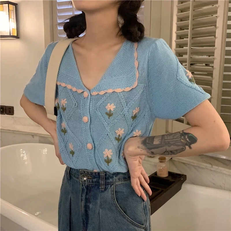 Women Short Sleeve Cardigan Floral Fresh Sweet Girls Knitting Loose Soft Crop Top Teenagers Hipster Harajuku Female Sweaters New