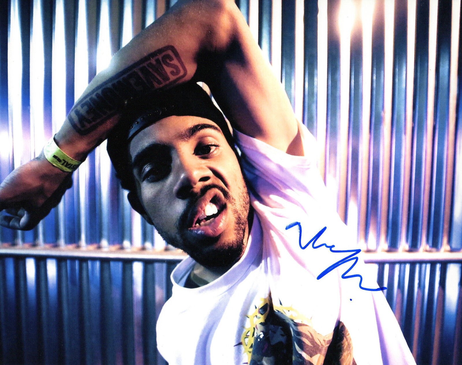 GFA Hip Hop Rapper * VIC MENSA * Signed 8x10 Photo Poster painting AD1 PROOF COA