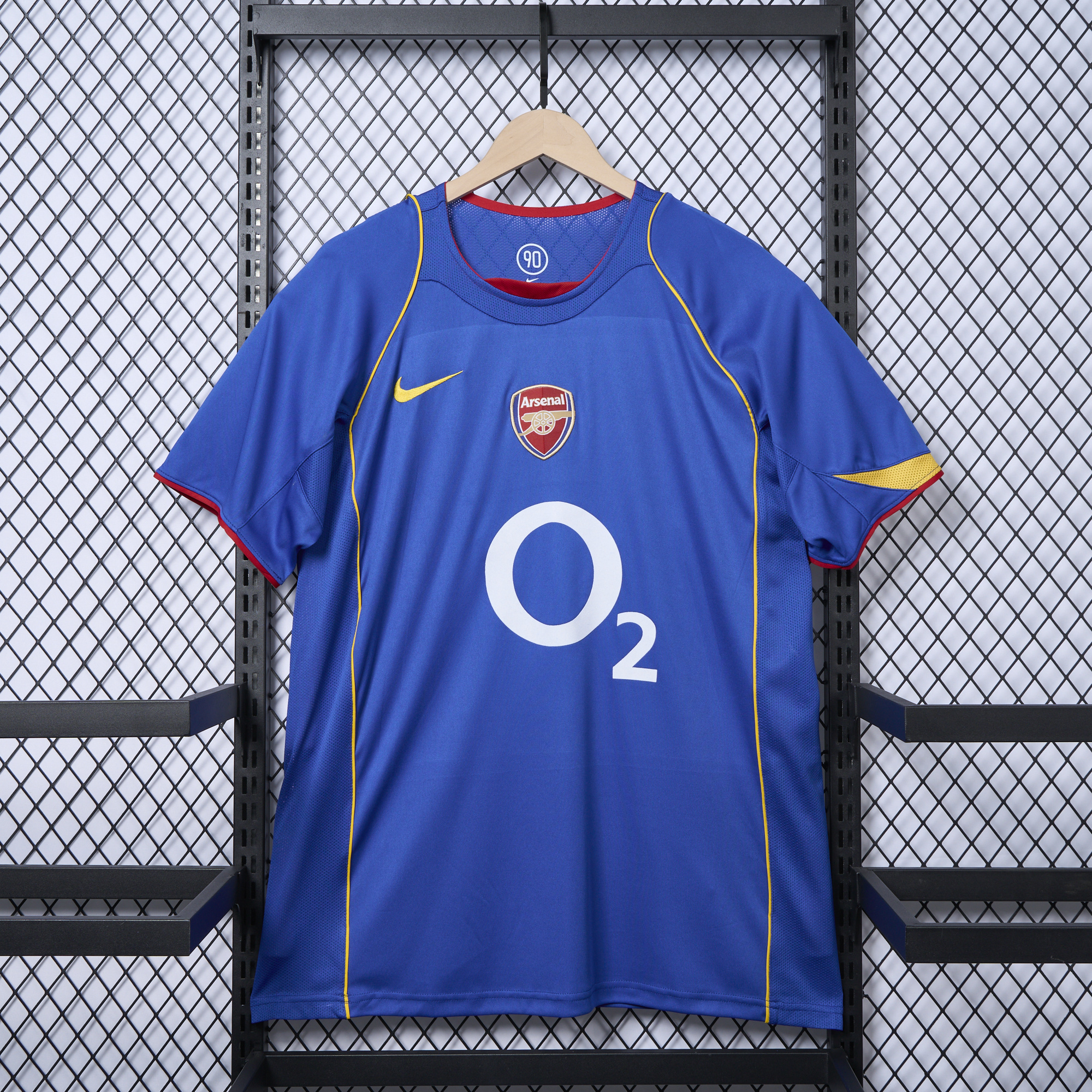 Retro Arsenal 2004-05 Away Stadium Jersey