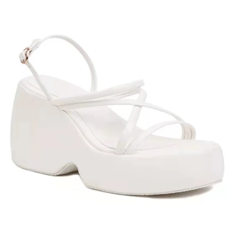 Yyvonne Pine Cake Black Cool Slippers 2025 Spring And Summer New Women Wearing Fashionable French Beach Holiday Roman Sandals