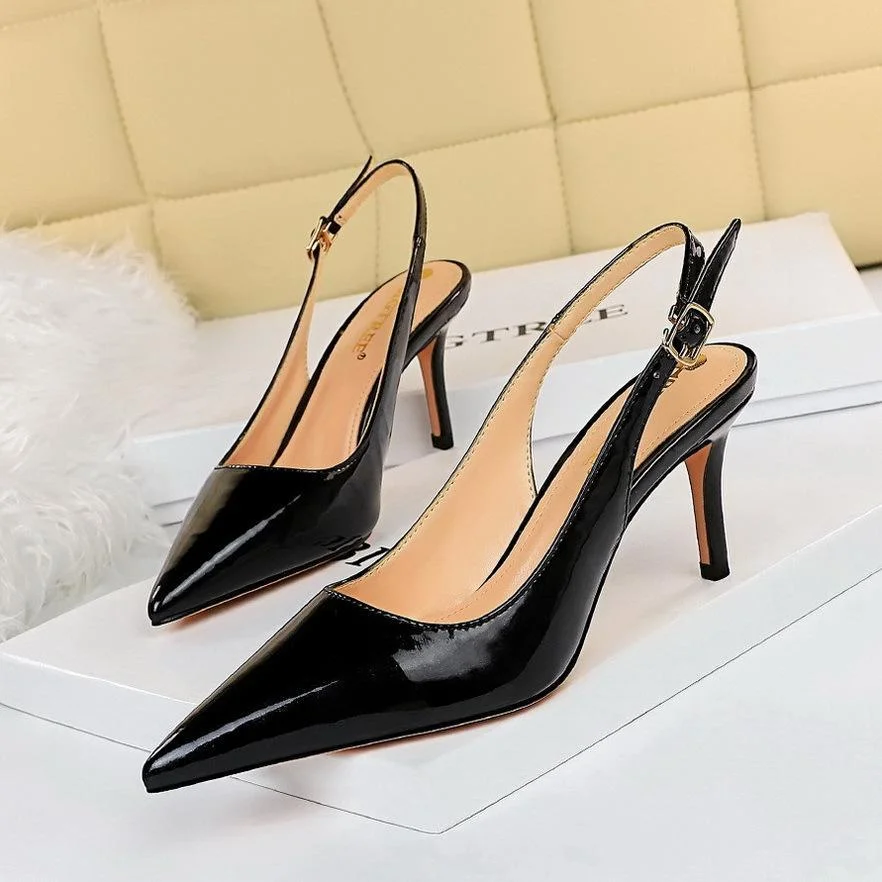 Simple stiletto shoes with shallow mouth and pointed toe hollow back strap