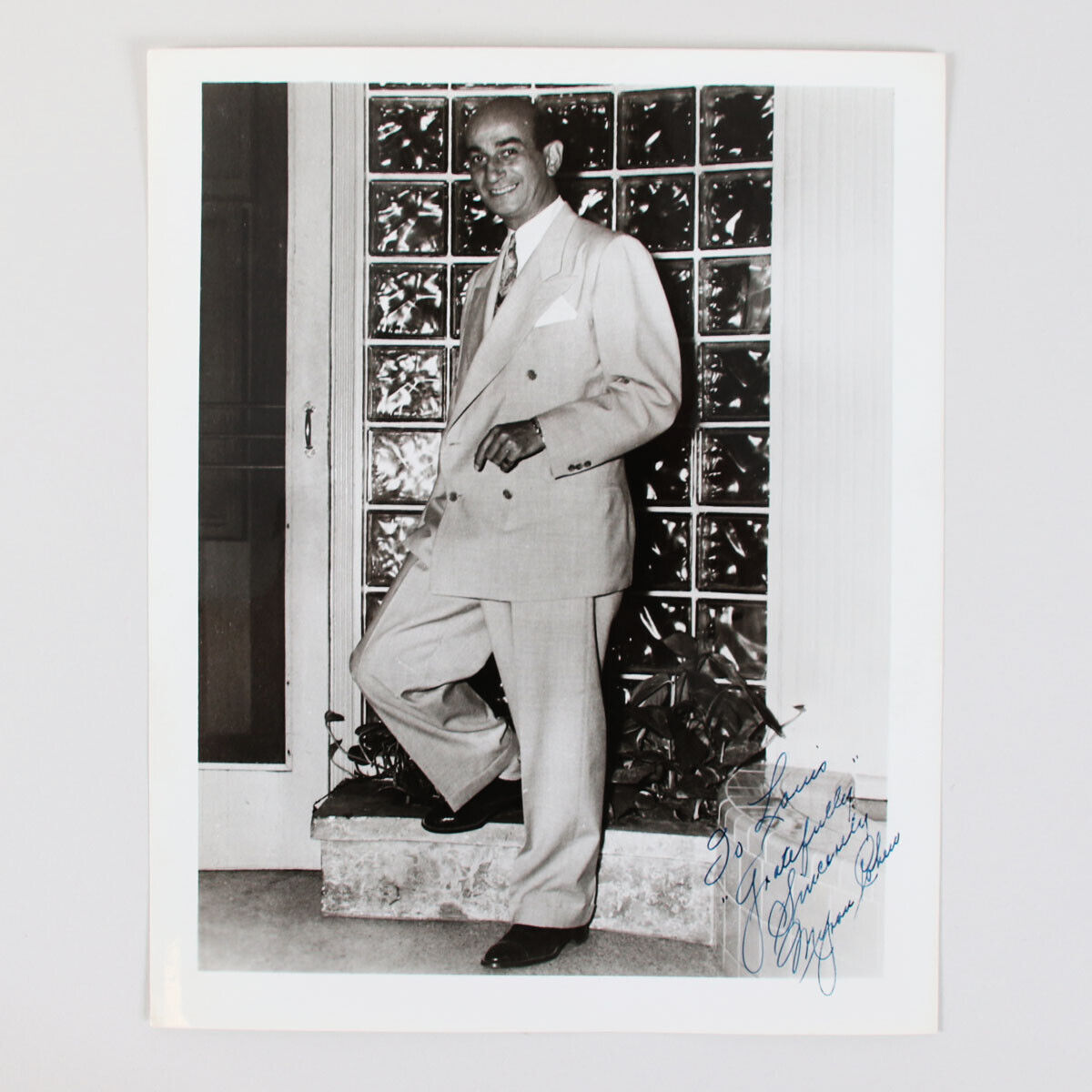 Myron Cohen Signed Photo Poster painting 8x10 - COA JSA