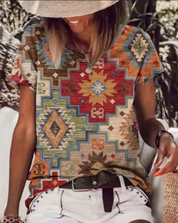 Vintage Geometric Pattern Crew Neck T-shirt