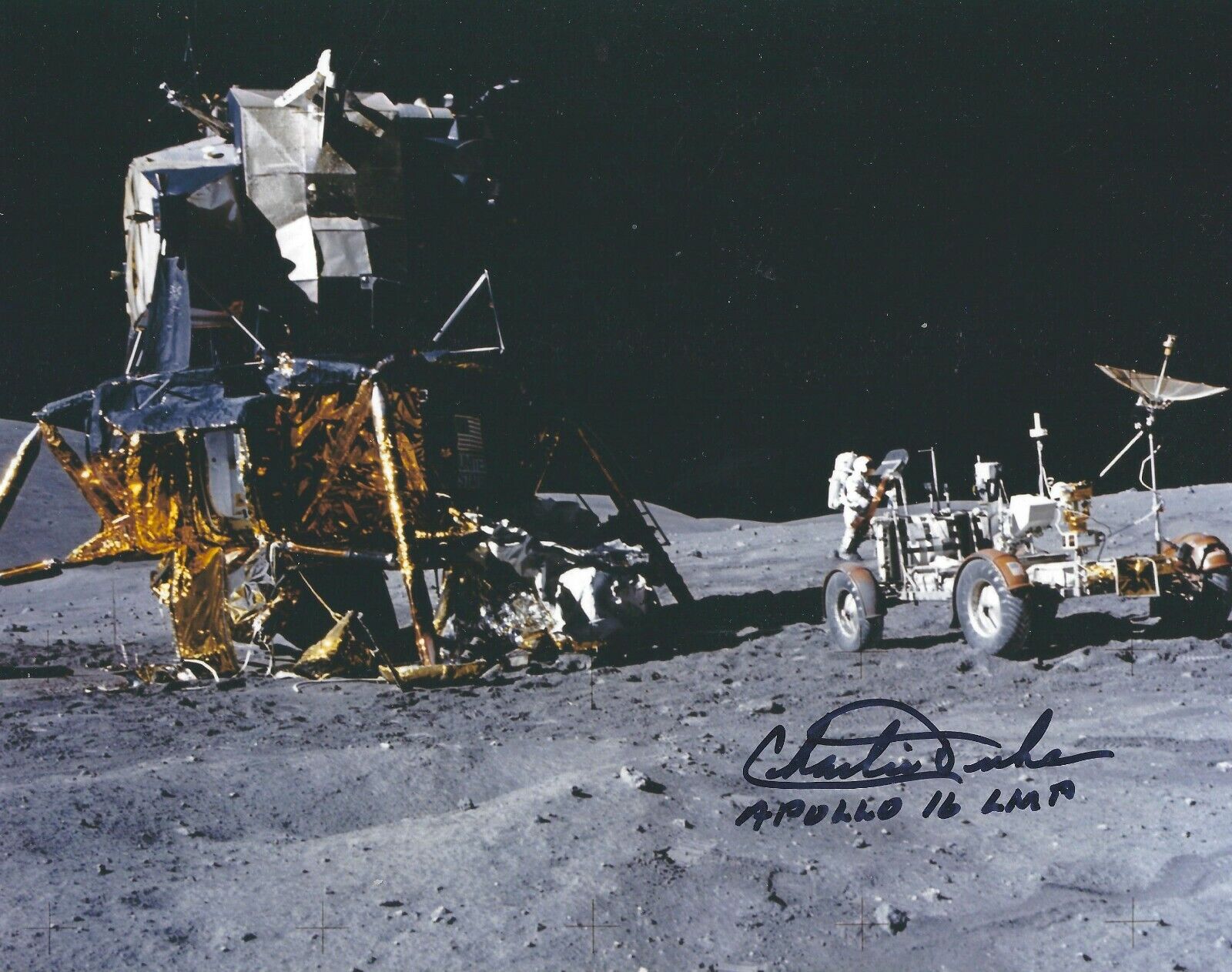 CHARLIE DUKE APOLLO 16 ASTRONAUT SIGNED 10x8 Photo Poster paintingGRAPH 2 UACC & AFTAL RD