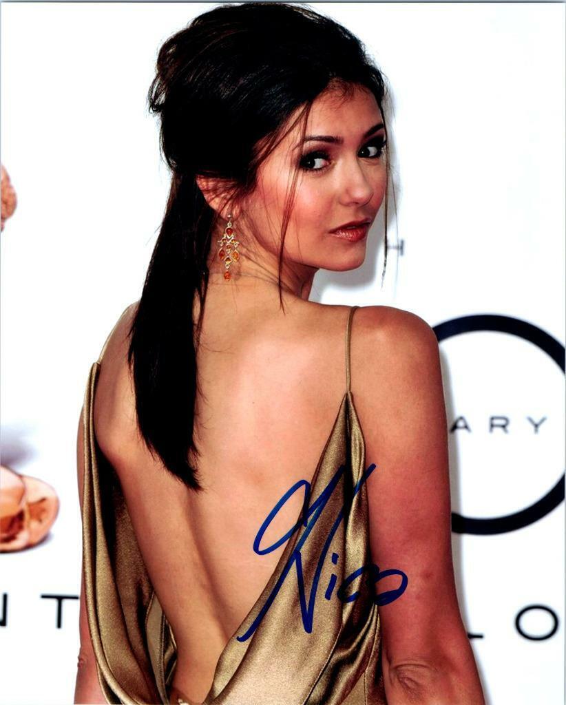 Nina Dobrev signed 8x10 Photo Poster painting autograph Pic autographed and COA