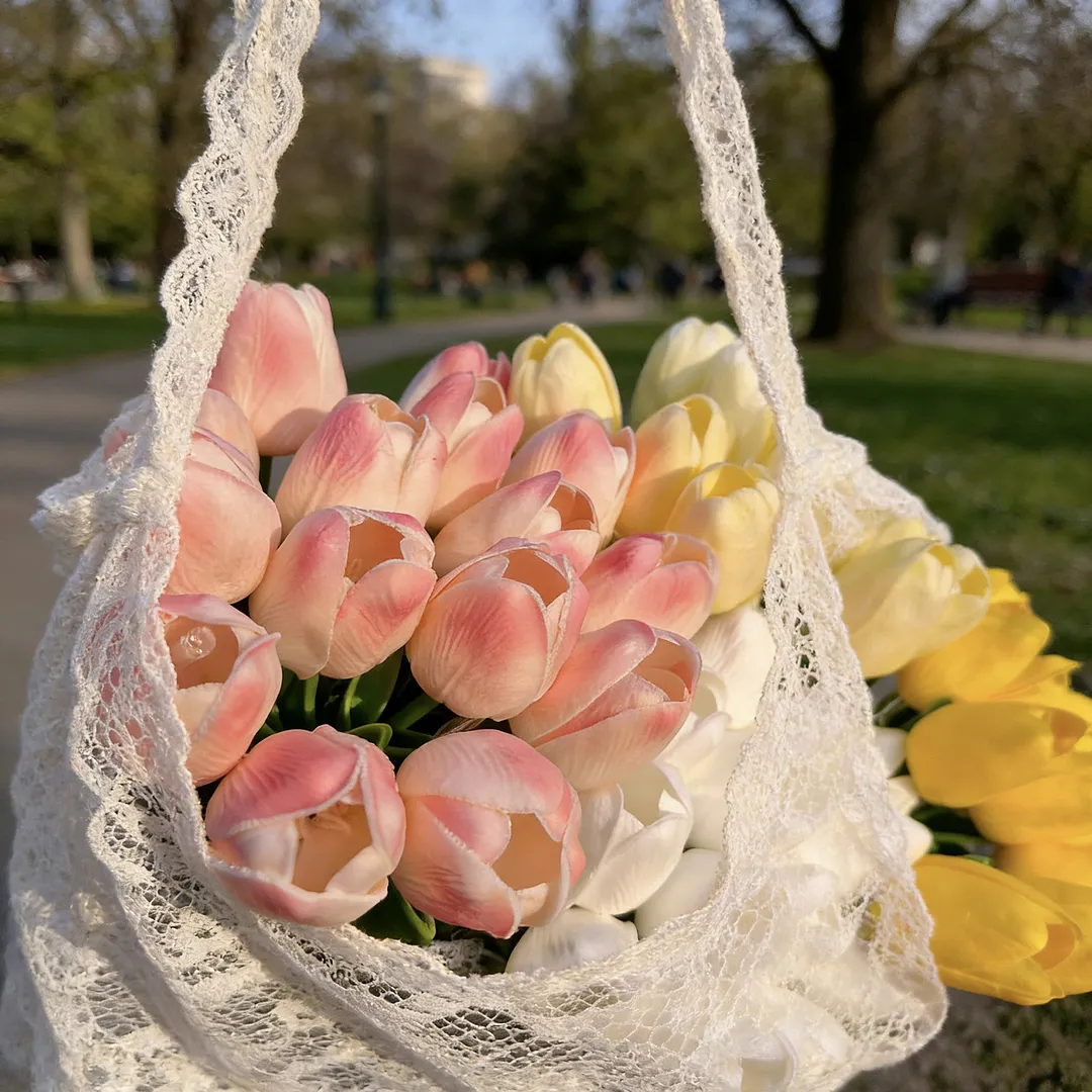 15Pcs Radiant Romantic Tulip Light LED Adjustable Tulip Night Light Warm Light Luminous Bouquet Ornament Gift for Anniversary/Wedding/Birthday