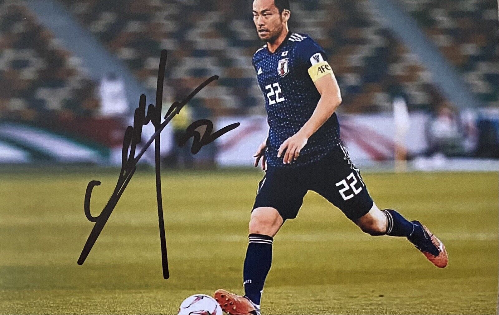 Maya Yoshida Hand Signed Japan 6X4 Photo Poster painting 2