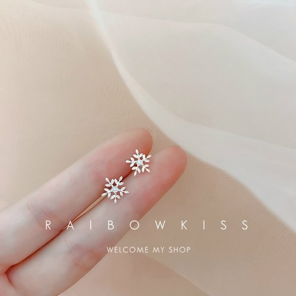 925 Sterling Silver Stud Earrings New Fashion Snowflake Earrings Diamond Earrings