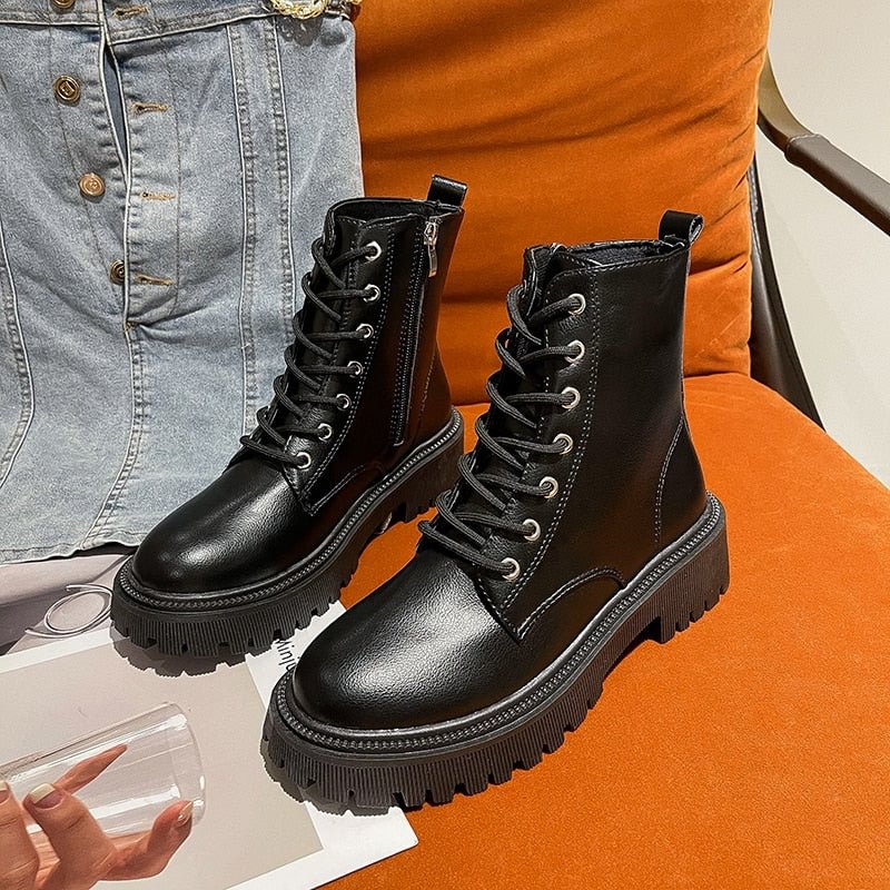 2021 Combat Boots Women White PU Leather Motorcycle Boots Punk Gothic Shoes Fashion Lace Up Black Ankle Boots Female Shoes