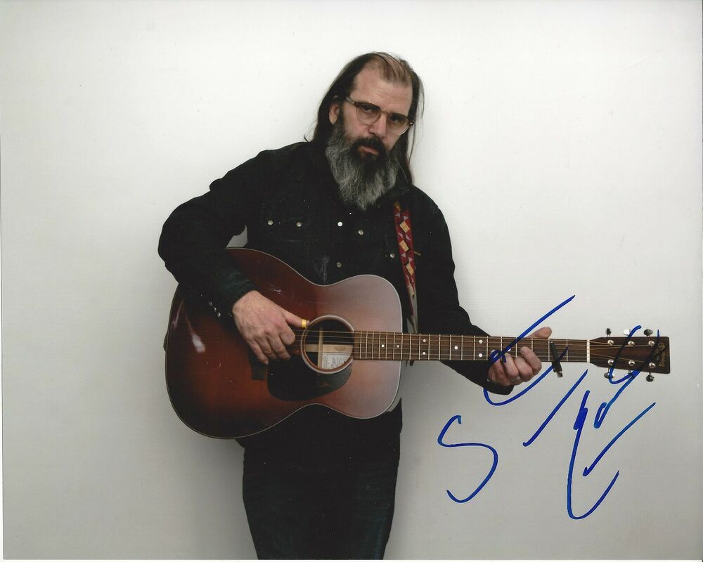 Steve Earle Autographed 8x10 Old Country Guitar  B396