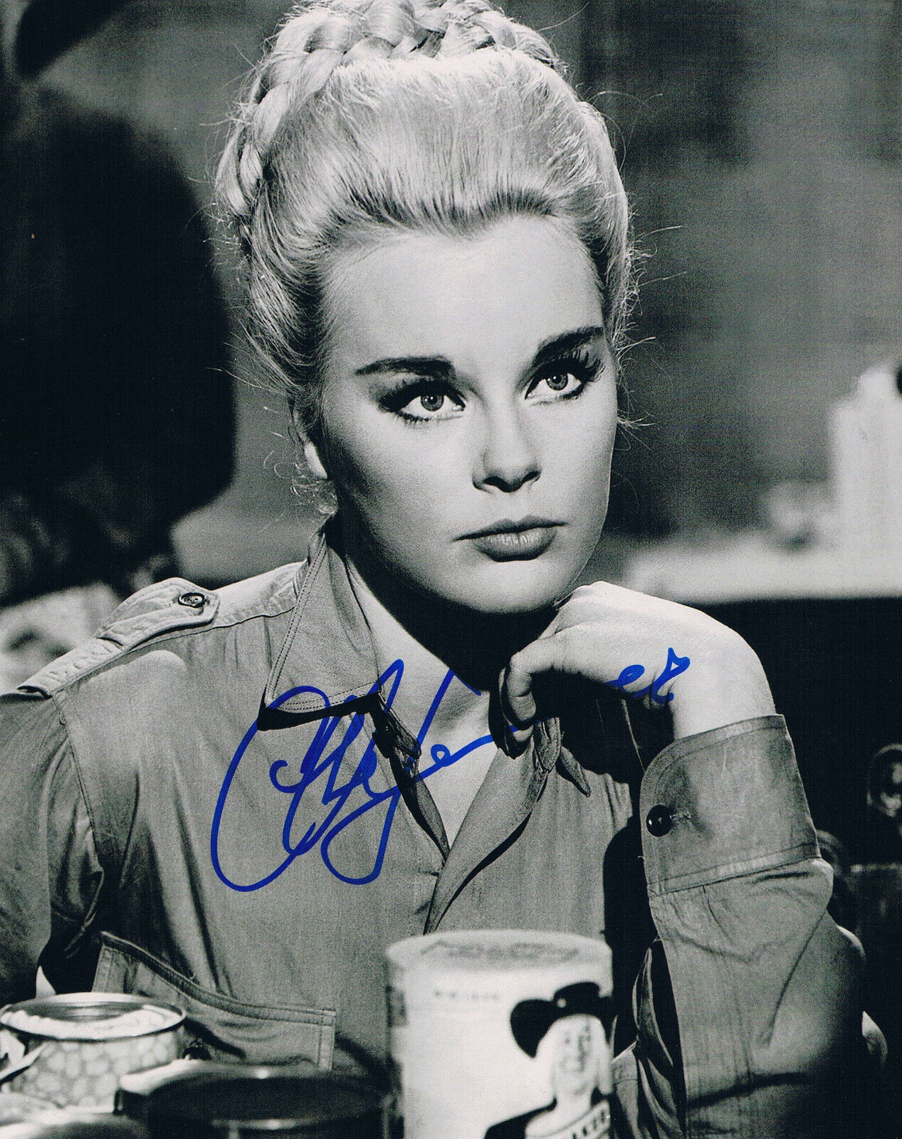 Elke Sommer 1940- genuine autograph Photo Poster painting 8x10