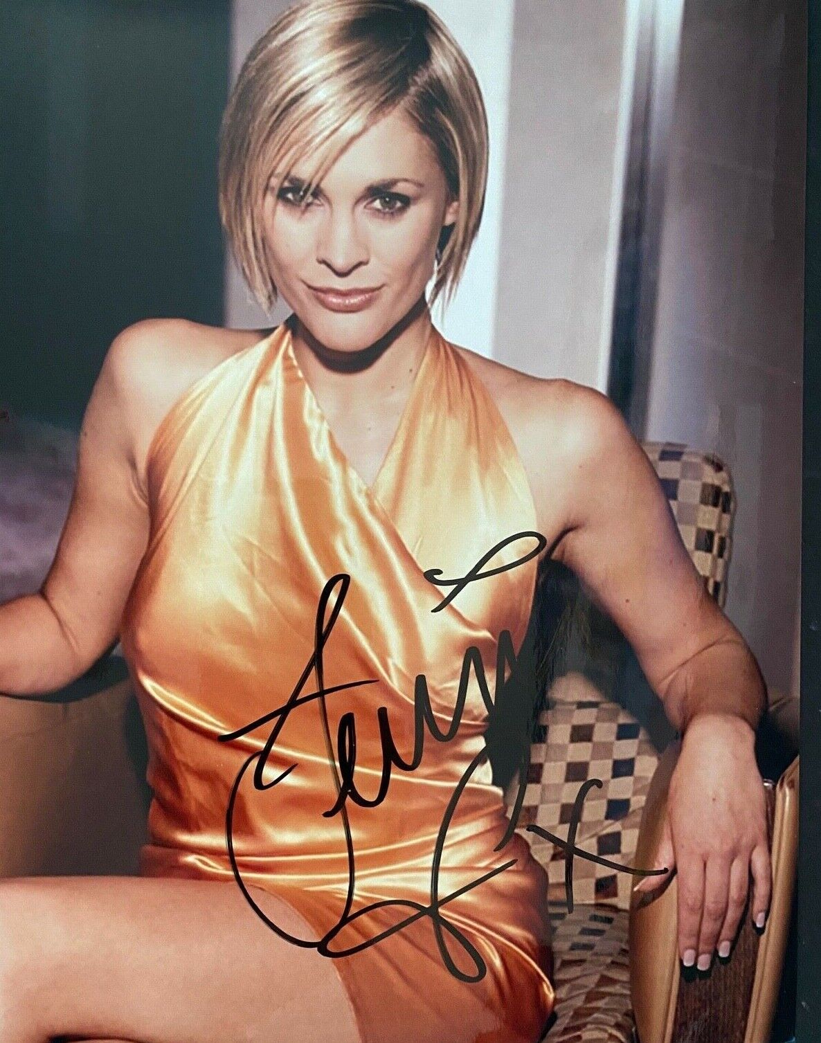 JENNI FALCONER - SCOTTISH RADIO & TV PRESENTER - EXCELLENT SIGNED Photo Poster paintingGRAPH