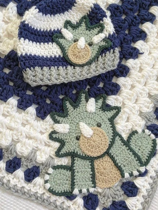 Lulusnow Handmade Navy Dinosaur Baby Blanket  Crochet Animal Baby Blanket Gifts For Baby 