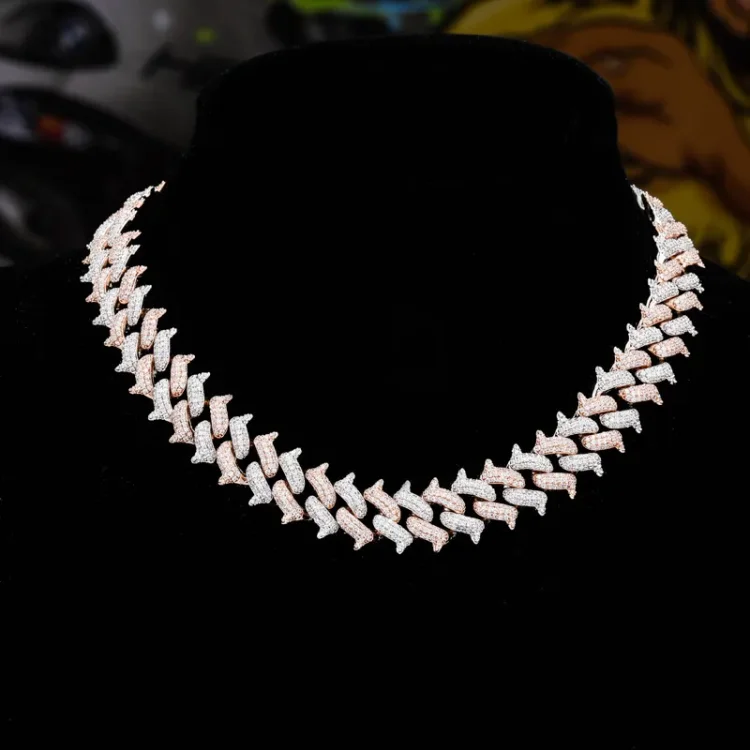 15MM Spike Cuban Chain Iced Out Link Necklace-VESSFUL