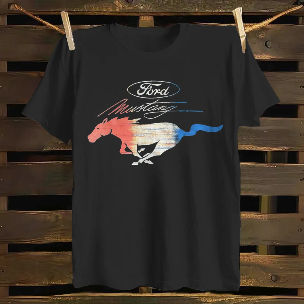 Classic Logo Graphic Men's T-shirt