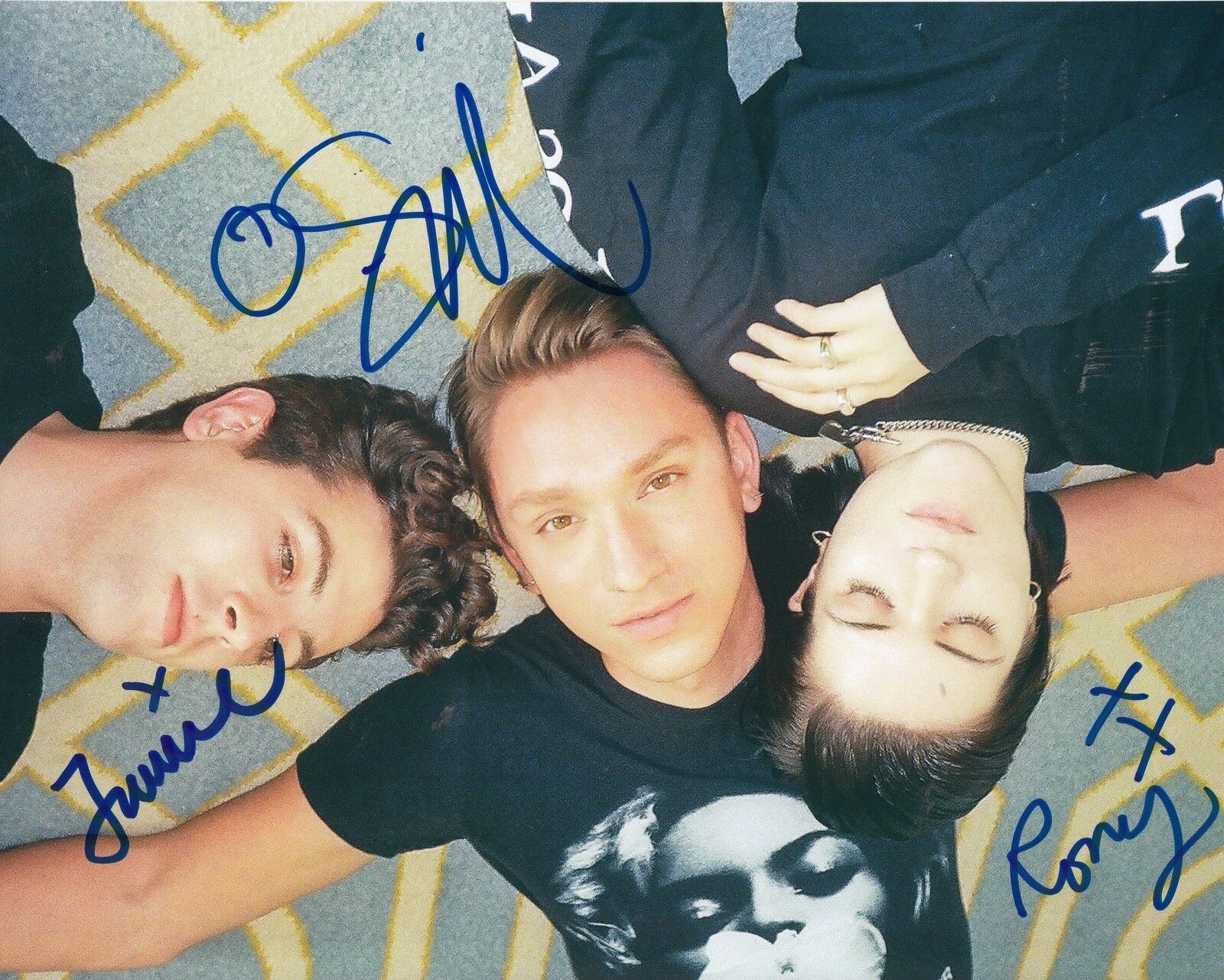 THE XX BAND group signed 8x10 Photo Poster painting *ALL 3* (Romy,Jamie, and Oliver) W/COA #2