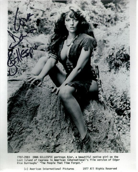 DANA GILLESPIE signed autographed 8x10 THE PEOPLE THAT TIME FORGOT AJOR Photo Poster painting