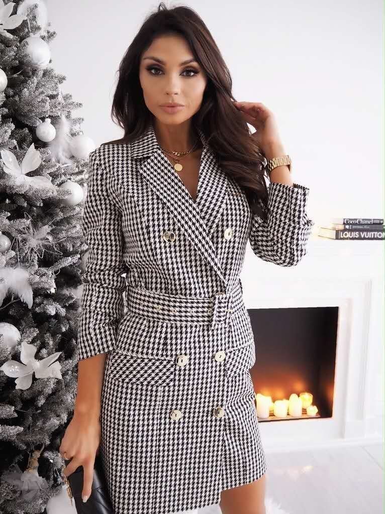 Autumn and Winter Long Sleeved Dress Coat with Belt