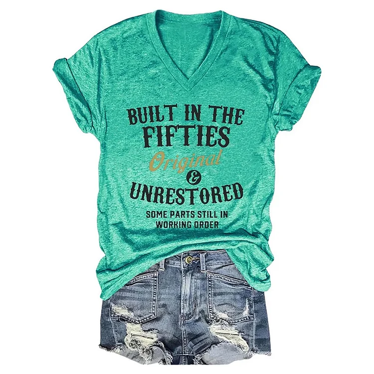 Women's Built In The Fifties 50s Original Unrestored Printed Short Sleeve V-neck T-Shirts & Tops