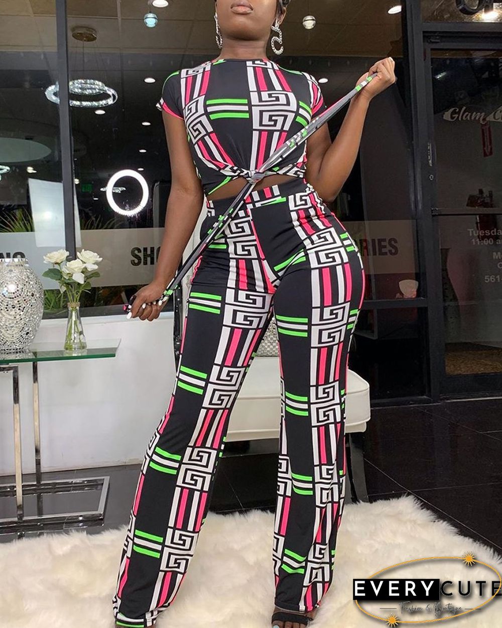 Graphic Print Tie Detail Crop Top & Pockets Pants Set