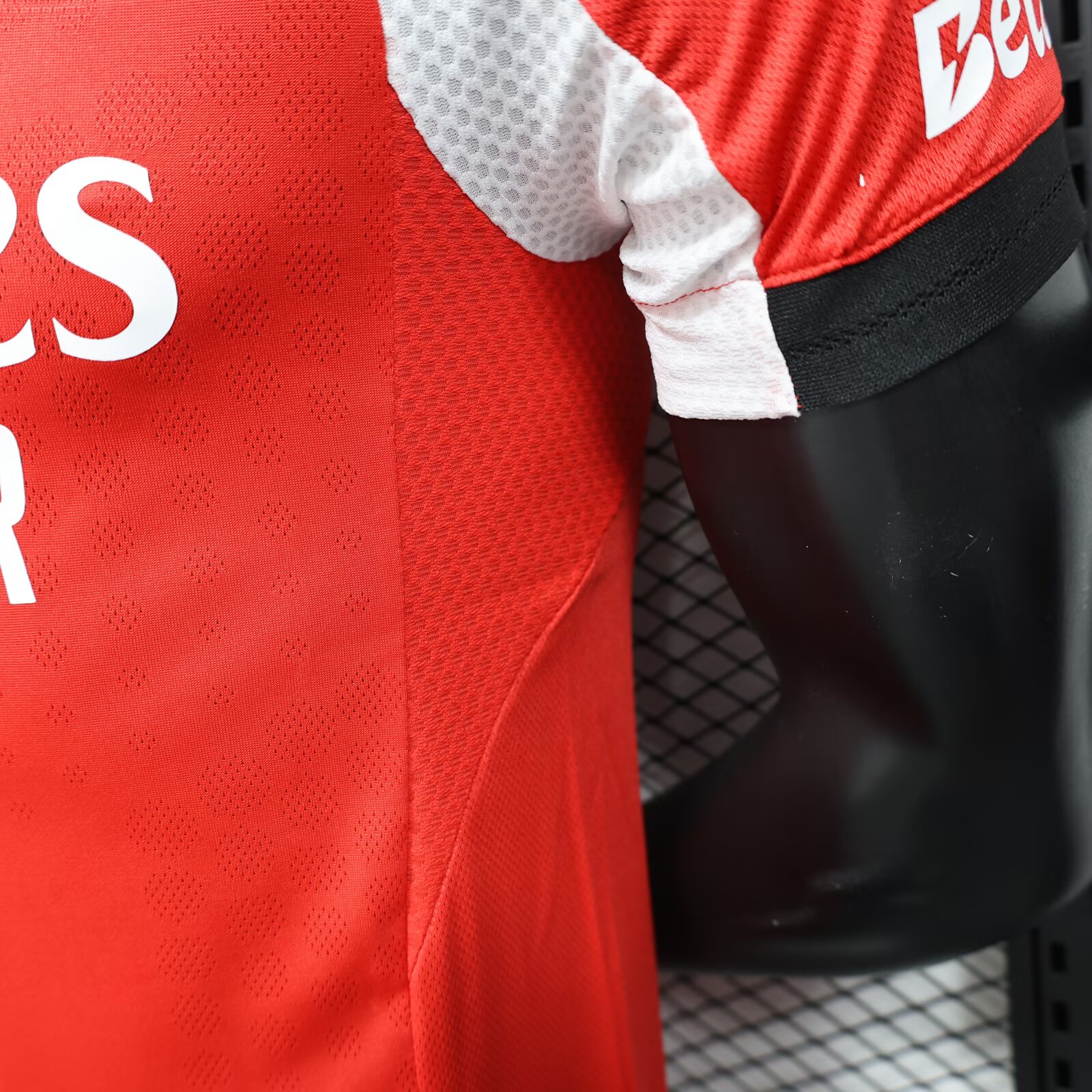 25/26 Benfica Home Player Version Men Football Shirts 1:1