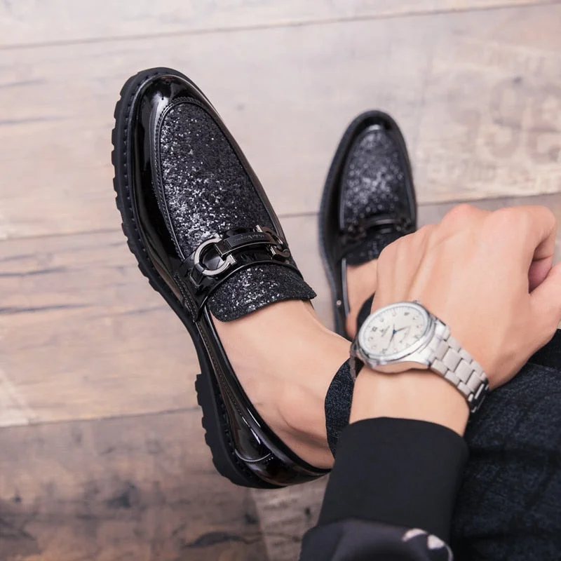 2019 Fashion Classic Style Men Shoes Gold Silver Simple Designer Men Casual Shoes outdoor slip on party club shoes men a4