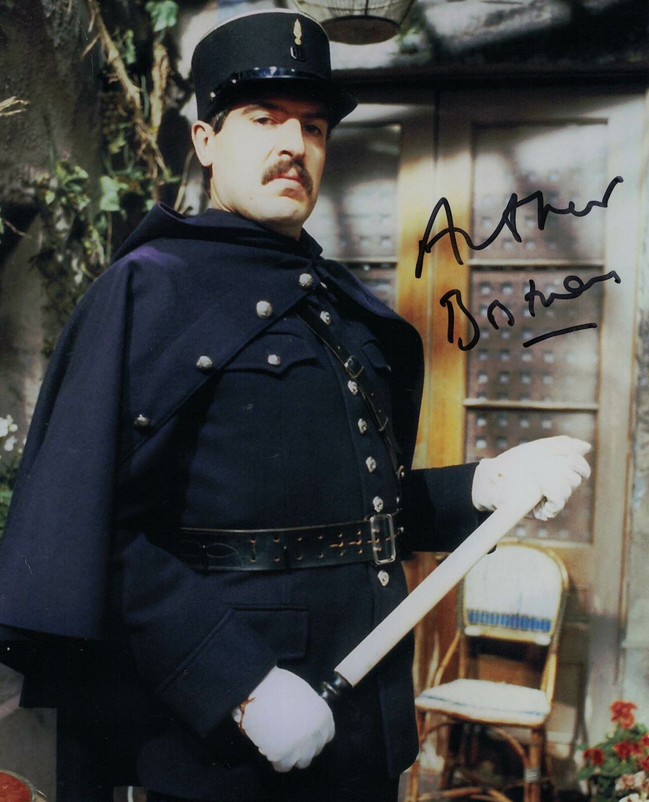 ARTHUR BOSTROM - Officer Crabtree in Allo, Allo - hand signed 10 x 8 Photo Poster painting