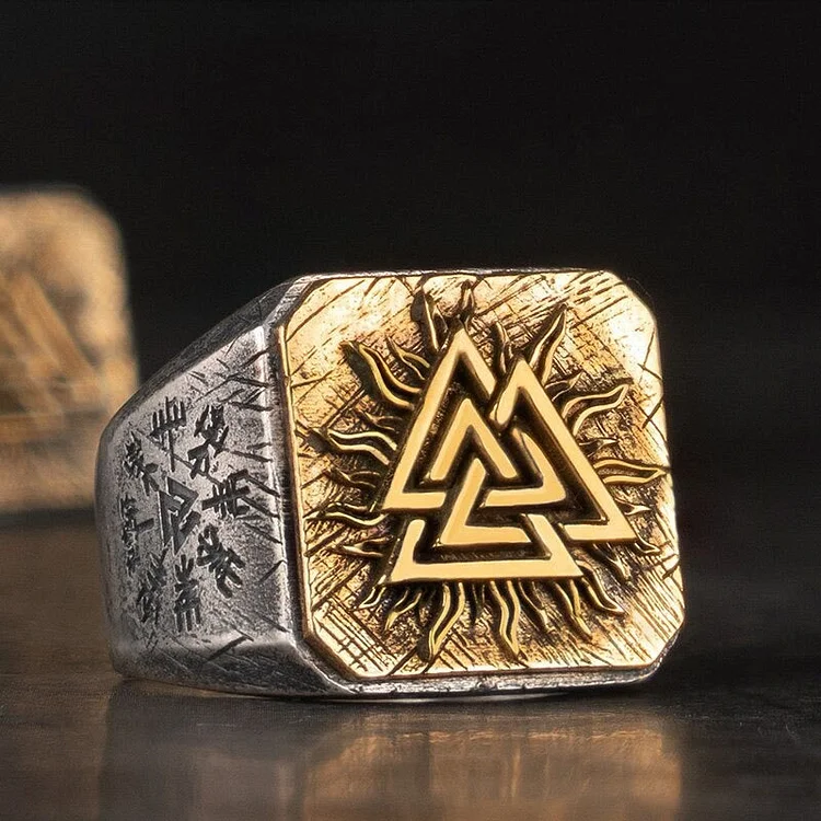 Coutureaura 925 Sterling Silver Valknut Viking Ring