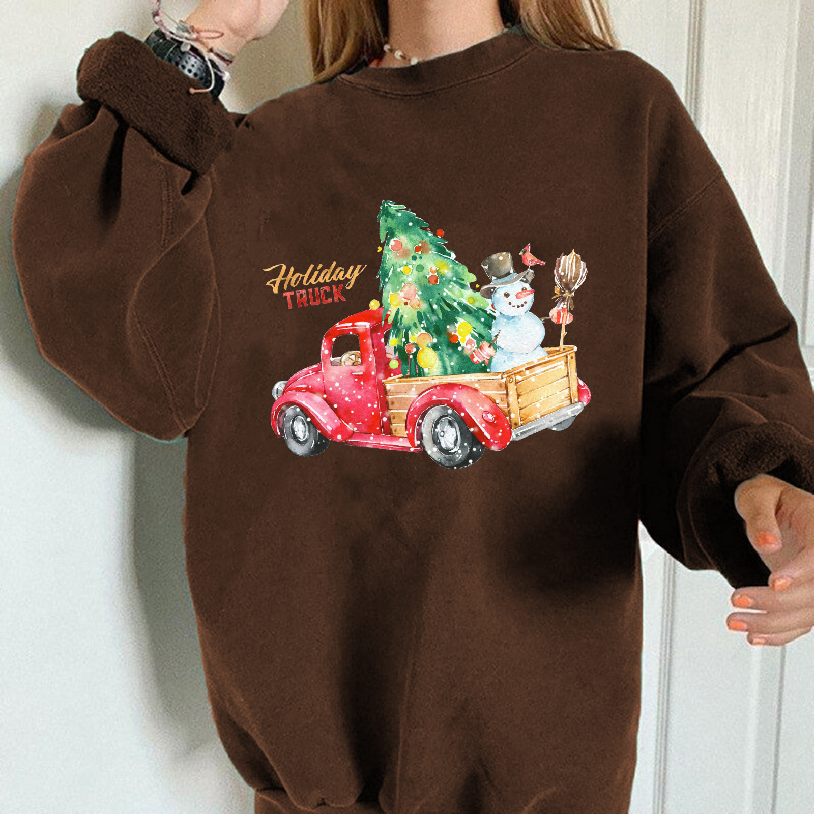 Christmas truck pull print shoulder poleneck hoodie