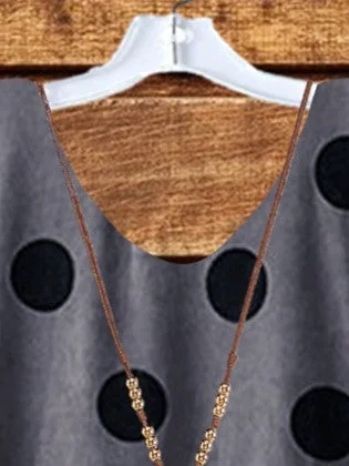 Women Half Sleeve V-neck Solid Color Dress