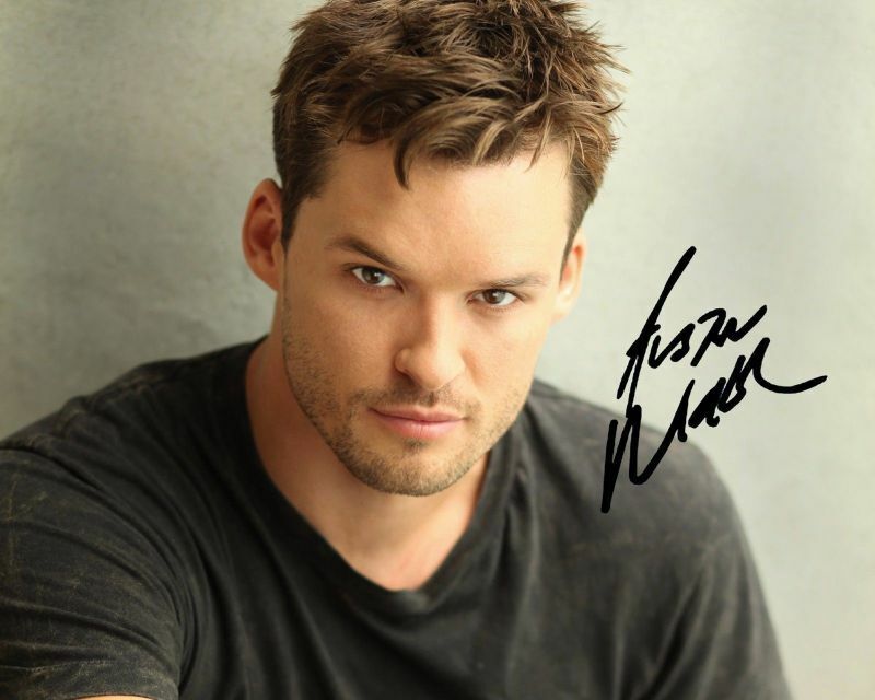 Austin Nichols Autograph Signed Photo Poster painting Print