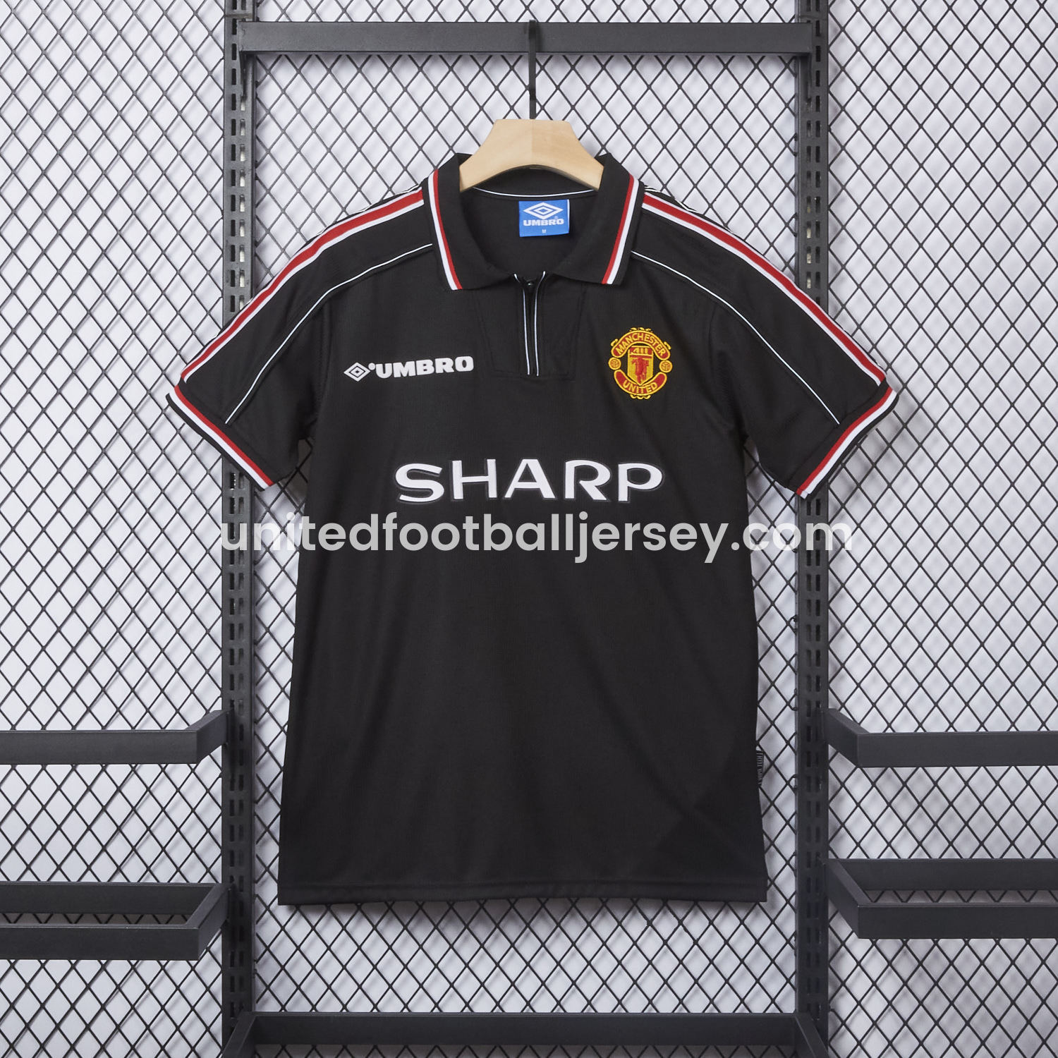 Manchester United Retro 1998-99 Black Jersey