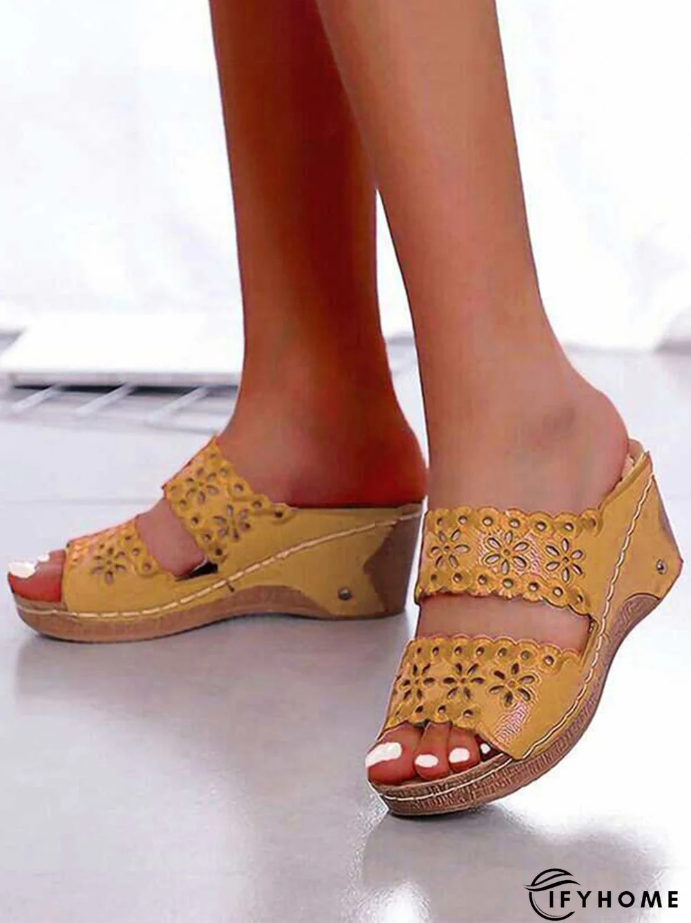 Embroidered Cutout Platform Wedge Slipper Sandals | IFYHOME
