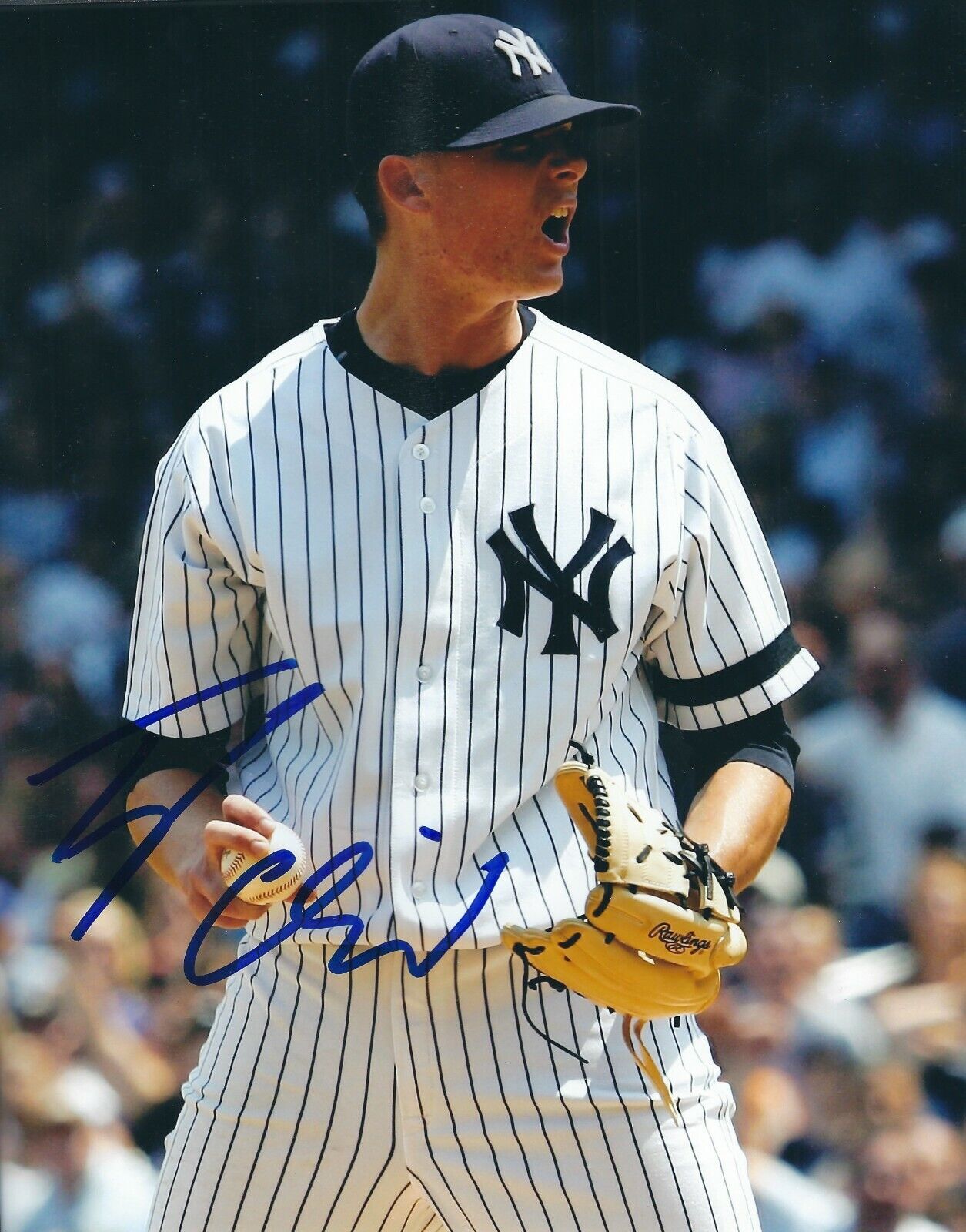 Signed 8x10 TYLER CLIPPARD New York Yankees Autographed Photo Poster painting - COA